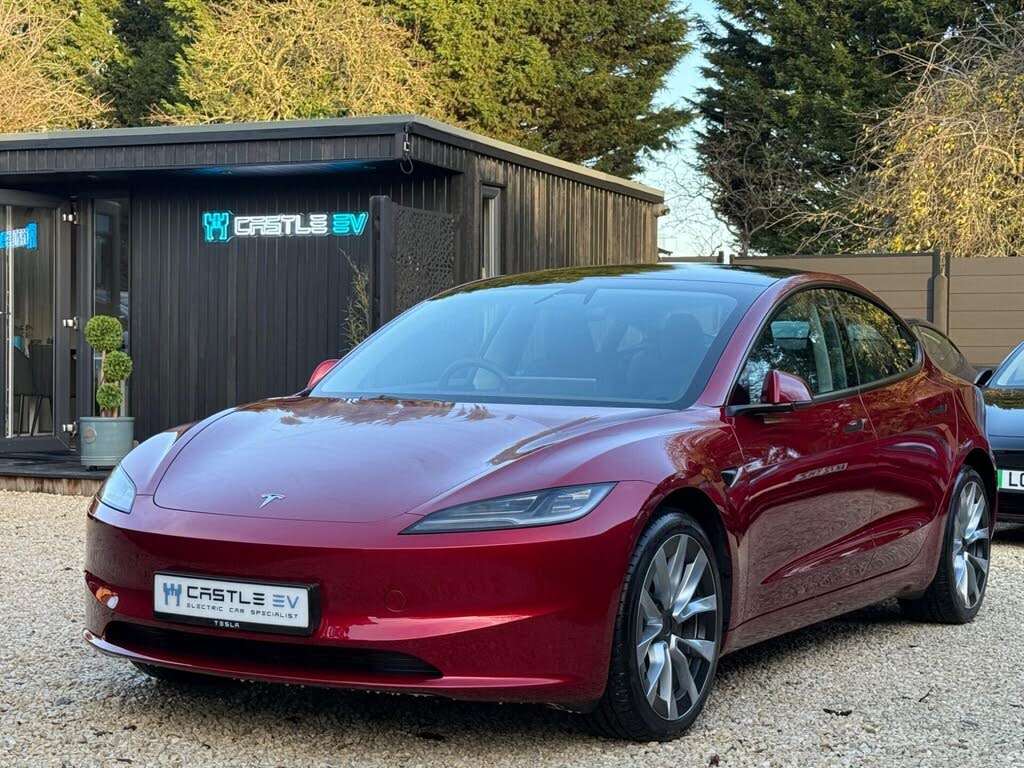 2025 Tesla Model 3 E RWD