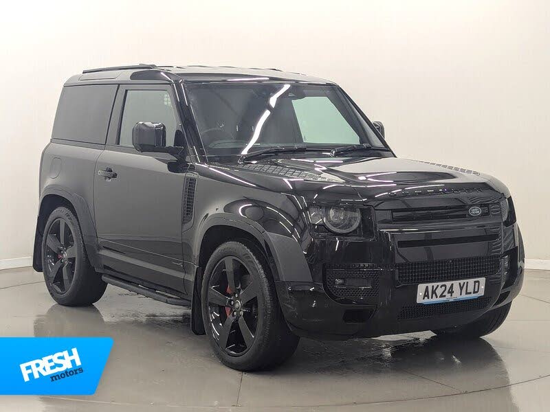 2024 Land Rover 90 Defender 3.0 D300 Hard Top X 90