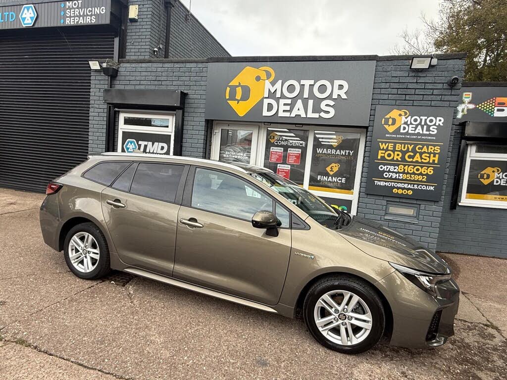 2023 Suzuki Swace 1.8 Motion