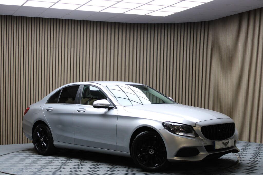 2015 Mercedes-Benz C-Class 2.0 C200 SE (184ps) (Executive)(s/s) Saloon 4d 7G-Tronic Plus