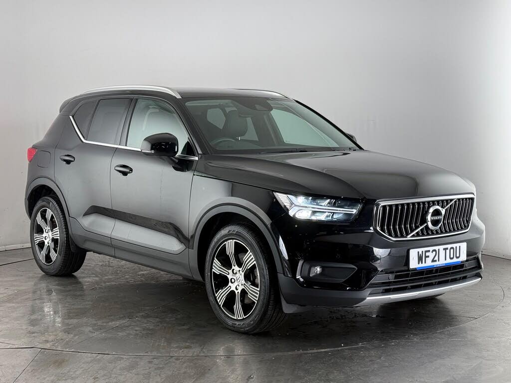 2021 Volvo XC40 2.0 B4 Inscription (194bhp) AWD Auto