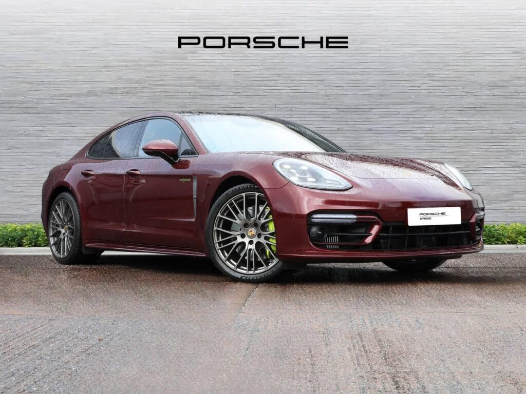 2023 Porsche Panamera 3.0 4 E-Hybrid (Platinum Edition) Hatchback