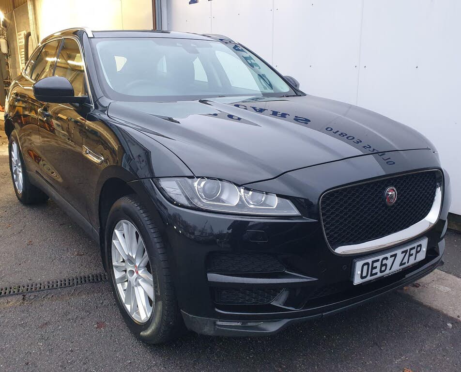 2018 Jaguar F-PACE 2.0 i4D Portfolio (240ps) (AWD) Auto