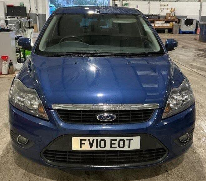 2010 Ford Focus 1.8 Zetec Hatchback 5d