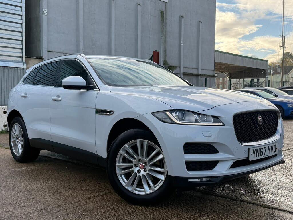 2017 Jaguar F-PACE 2.0 i4D Portfolio (180ps) (AWD) (s/s) Auto