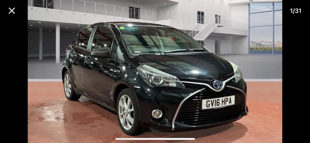 2016 Toyota Yaris 1.5 VVT-i Excel Hybrid (15in Alloys)