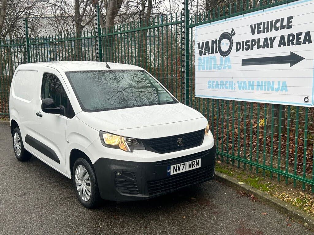 2022 Peugeot Partner 1.5 BlueHDi 1000 Professional Premium (100PS)(Eu6d)