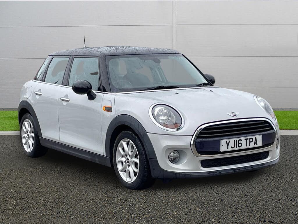 2016 MINI Mini 1.5TD Cooper D (s/s) Hatchback 5d