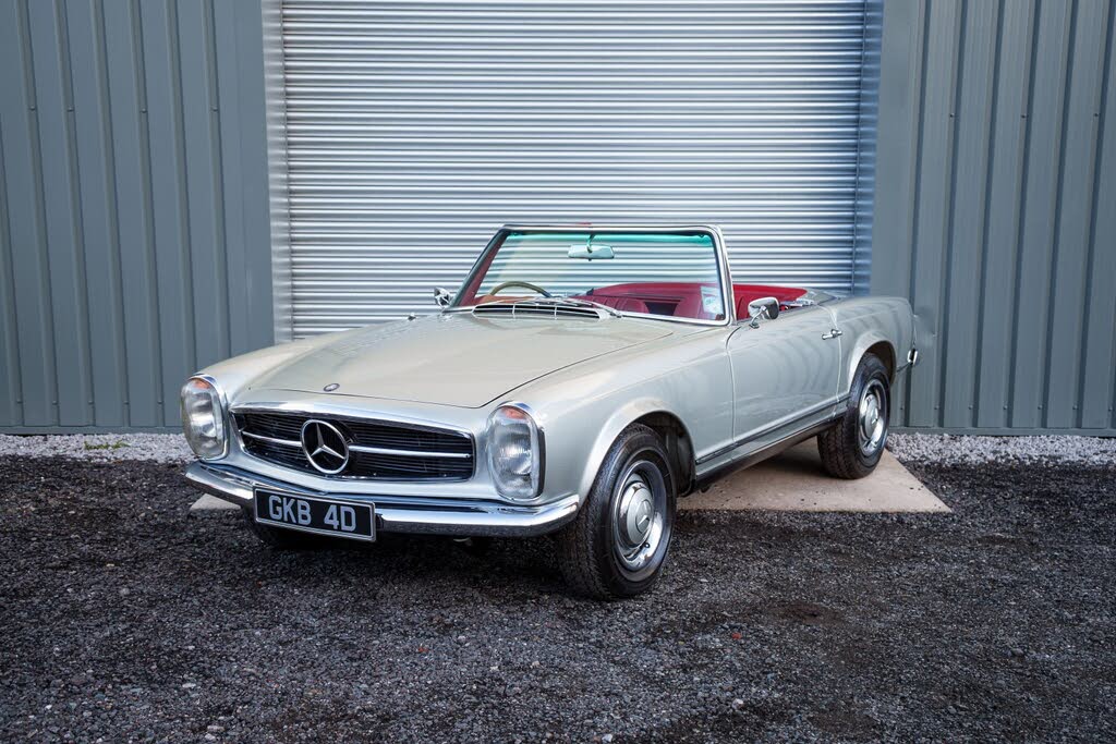 1966 Mercedes-Benz 230 SL Pagoda
