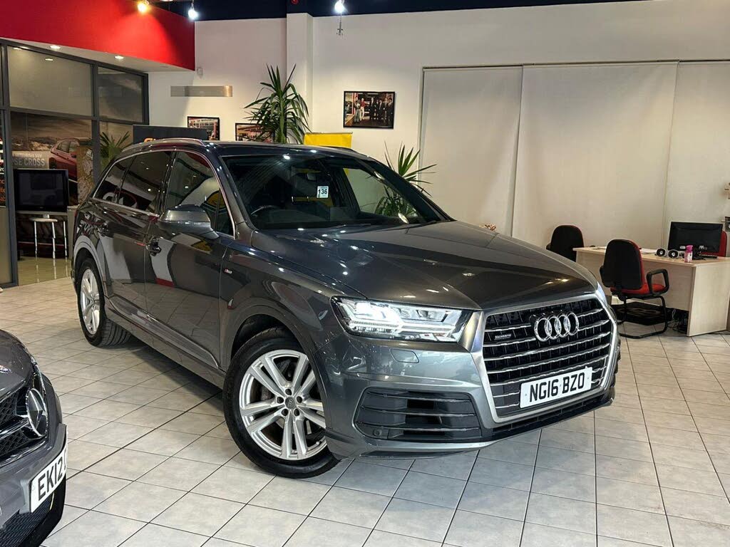2016 Audi Q7 3.0TDI quattro S Line (218ps)
