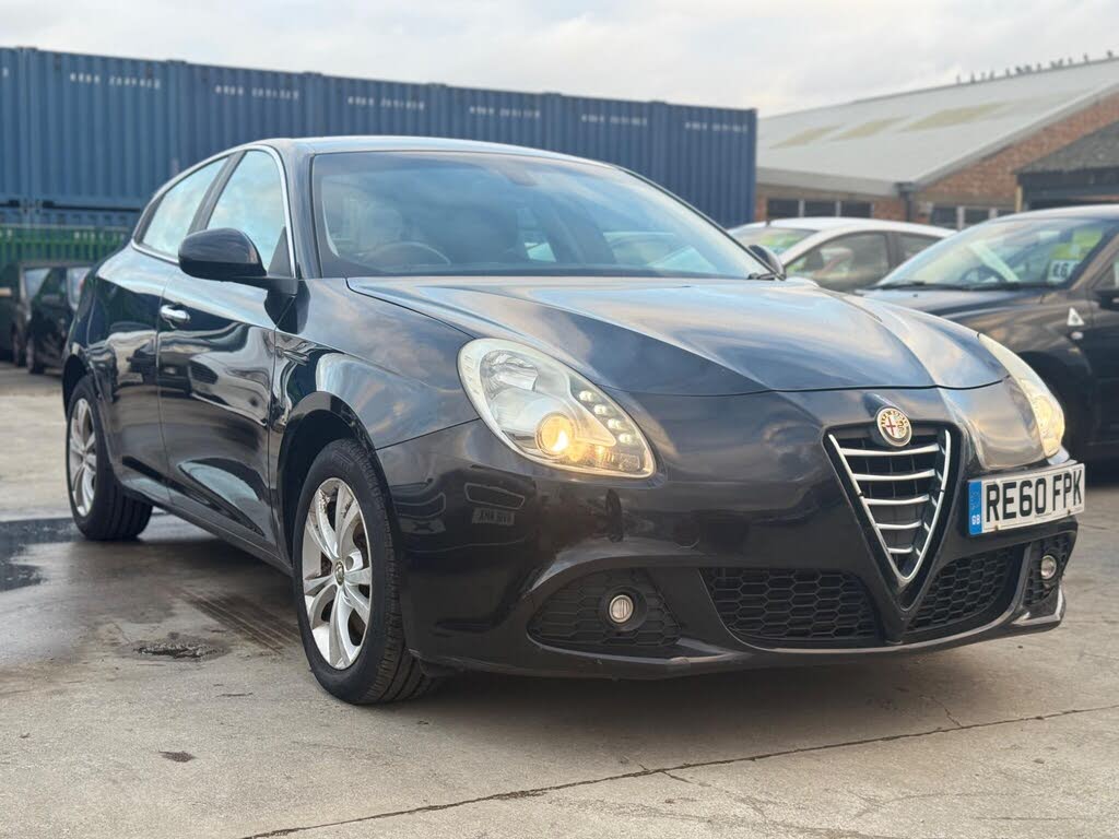 2010 Alfa Romeo Giulietta 1.4 Lusso MultiAir (170bhp)