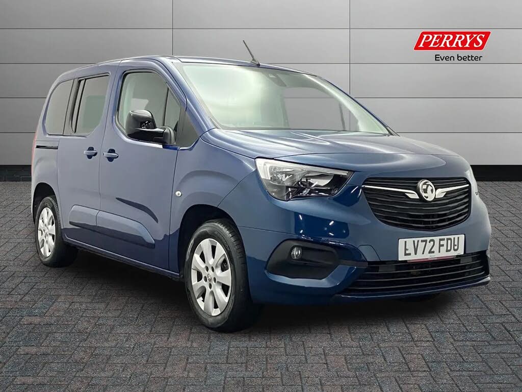 2022 Vauxhall Combo Life 1.5 SE (100ps)