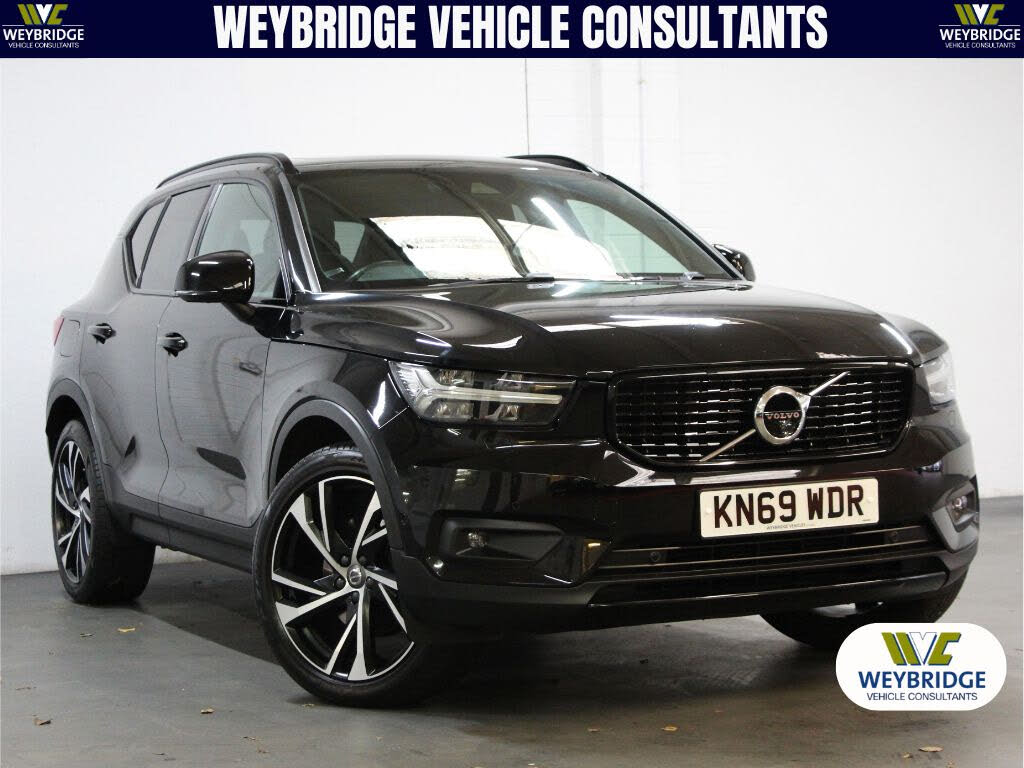 2019 Volvo XC40 2.0 T4 R-Design Pro AWD