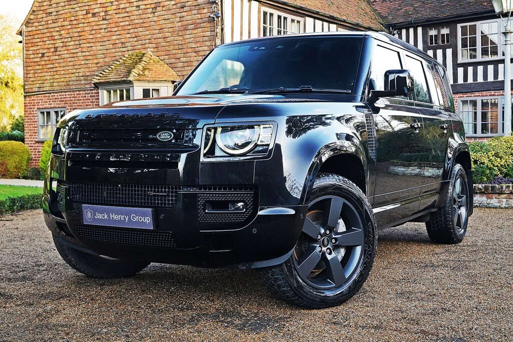 2022 Land Rover 90 Defender 3.0 D300 Hard Top X-Dynamic HSE 90