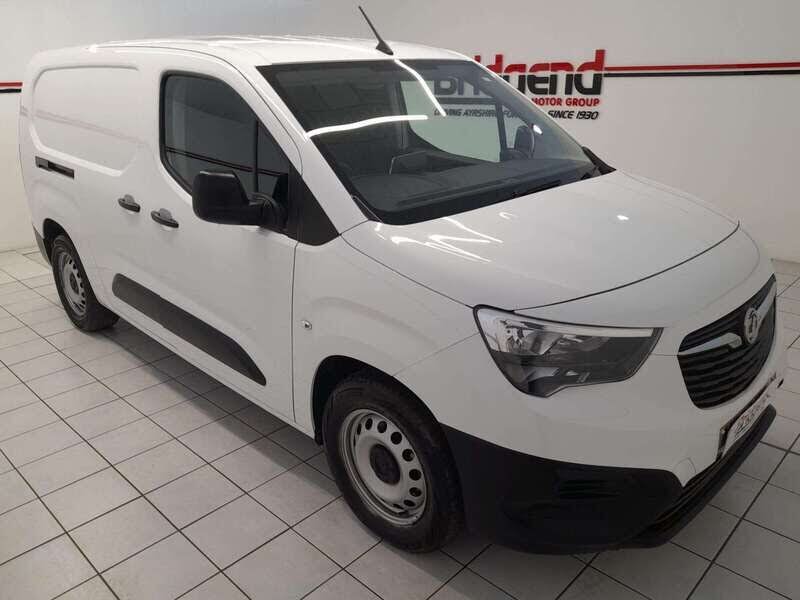 2022 Vauxhall Combo E 50kWh Dynamic 2300 L2H1 Panel