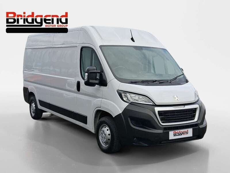 2023 Peugeot Boxer 2.2 BlueHDi Professional Premium+ 335 L3H2 Panel