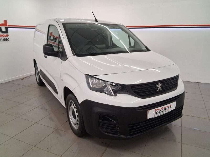 2023 Peugeot Partner 1.5 BlueHDi 1000 Professional Premium (100PS)(Eu6d)
