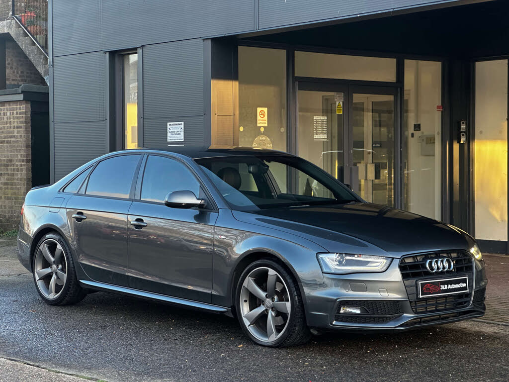 2013 Audi A4 2.0TD Black Edition (143ps) Multitronic