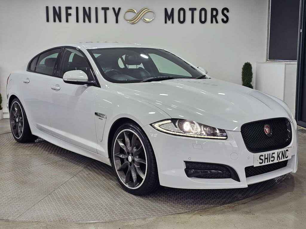 2015 Jaguar XF 2.2TD R-Sport Black Saloon 4d