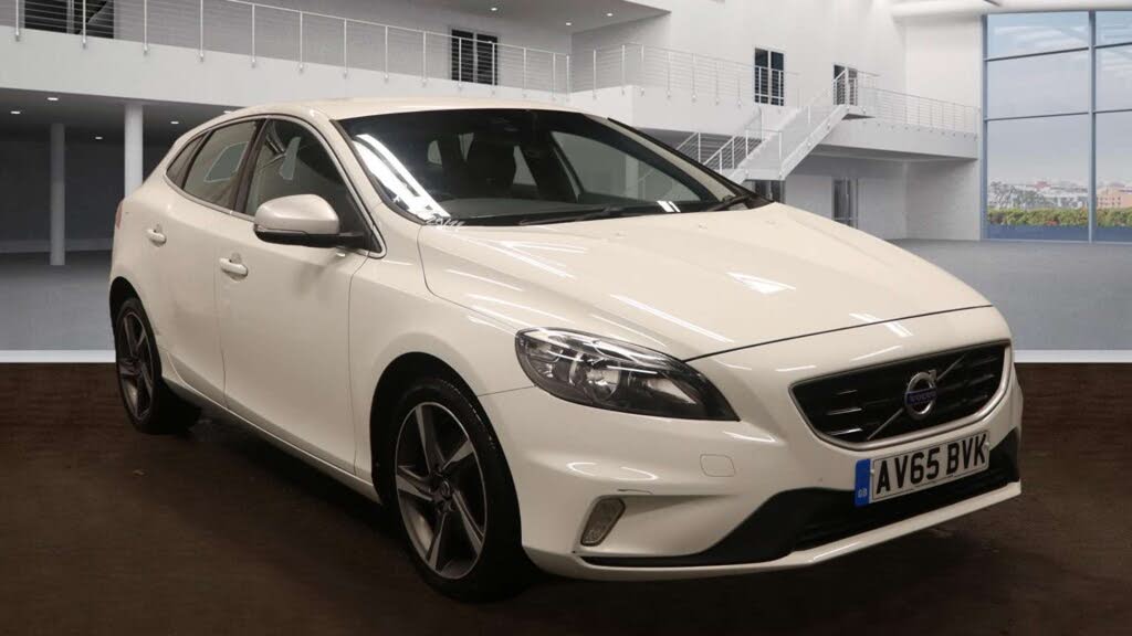 2015 Volvo V40 2.0 T2 R-Design