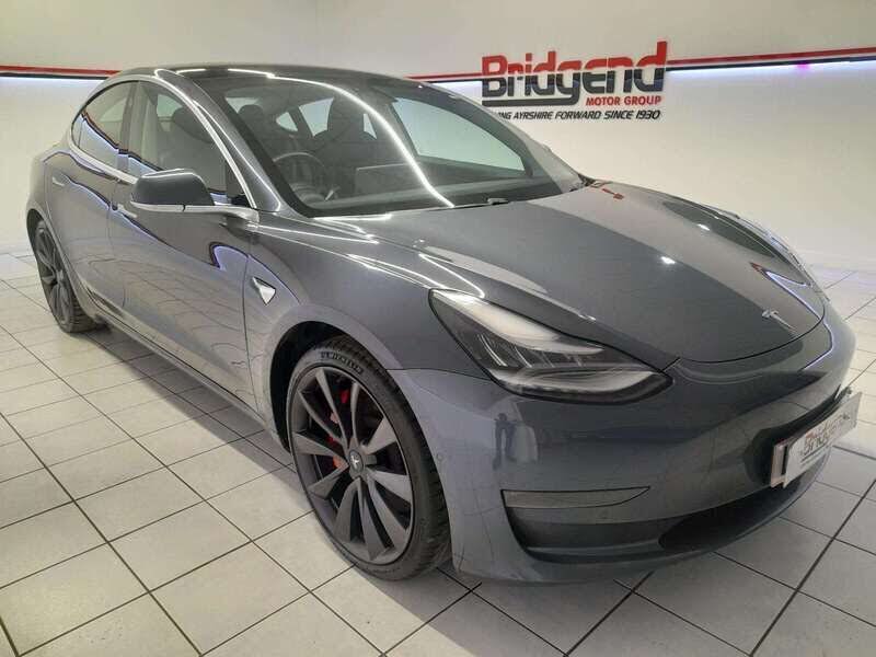 2019 Tesla Model 3 E 4X4 (Performance Pack)