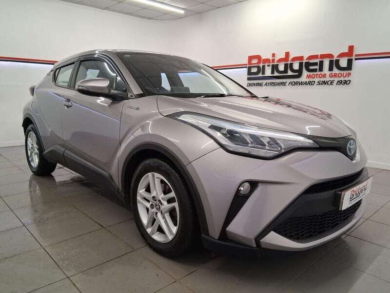 2020 Toyota C-HR 1.8 VVT-i Icon (Parking Pack)