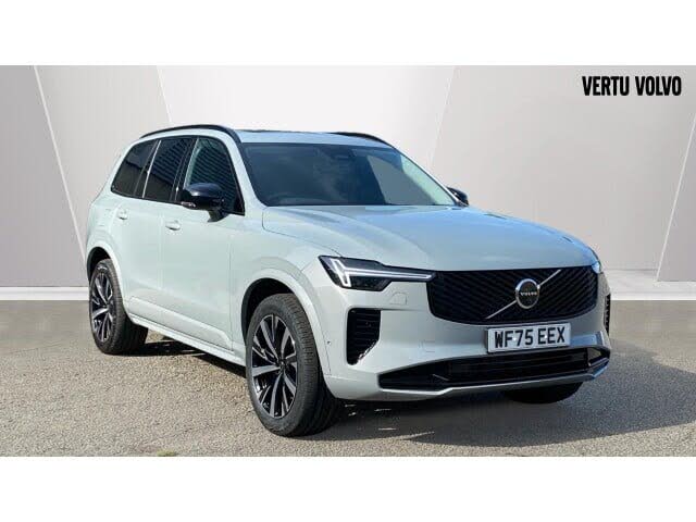 2025 Volvo XC90 2.0 B5 Plus Pro