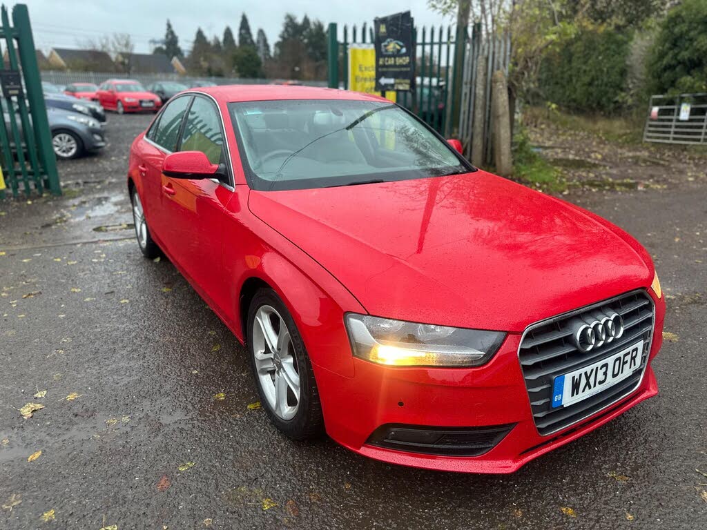 2013 Audi A4 2.0TD SE Technik (136ps)