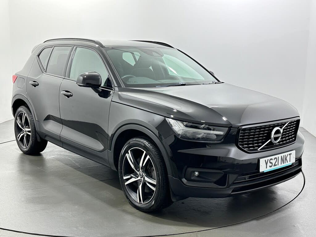 2021 Volvo XC40 1.5 T4 R-Design (208bhp)