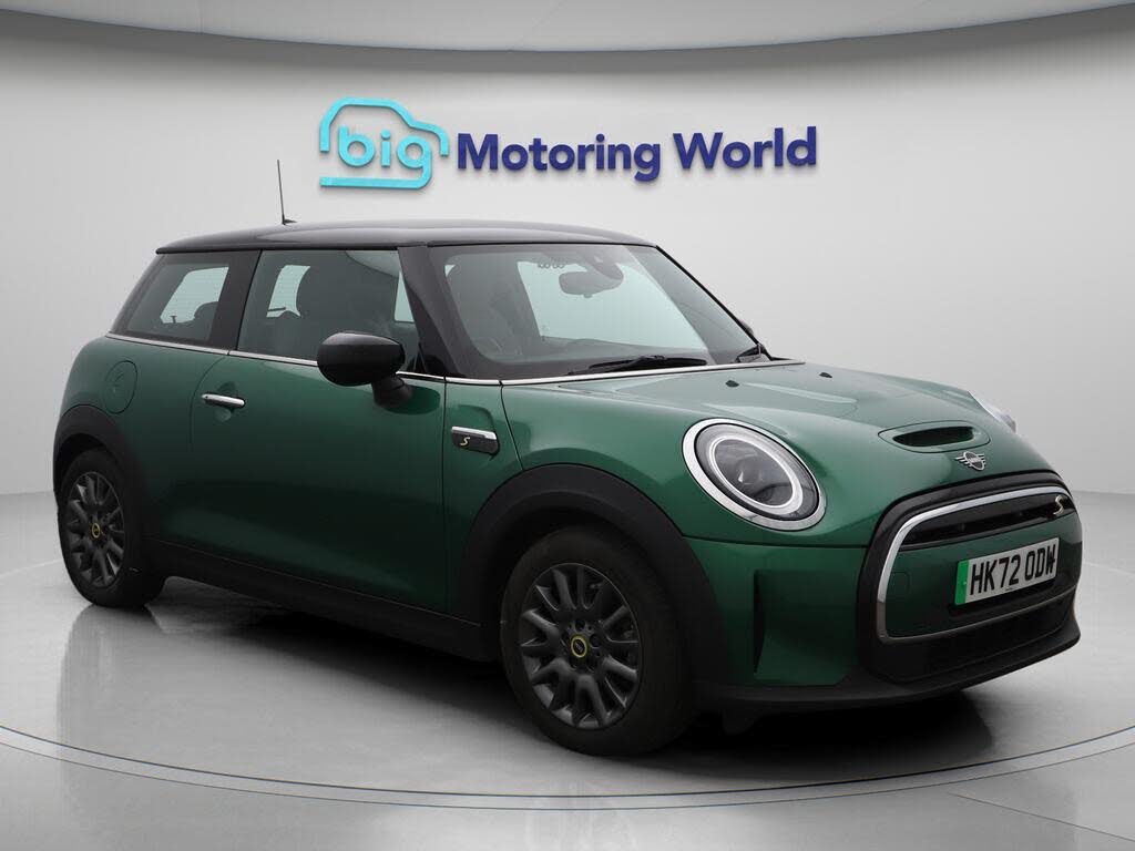 2022 MINI Mini E Cooper S 2)