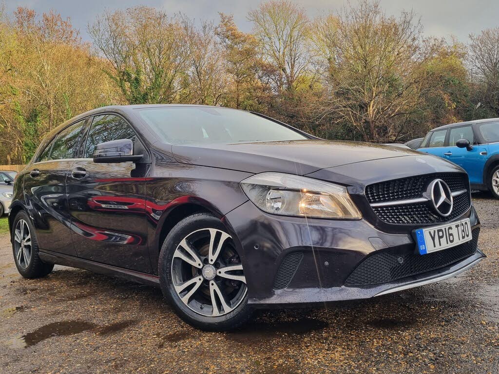 2016 Mercedes-Benz A-Class 1.5d A180d SE (Executive)(s/s)