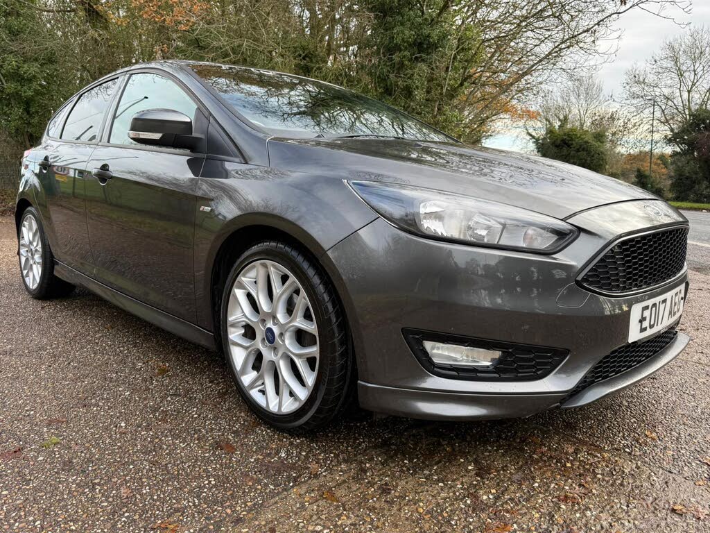 2017 Ford Focus 1.0T ST-Line (125ps) Hatchback