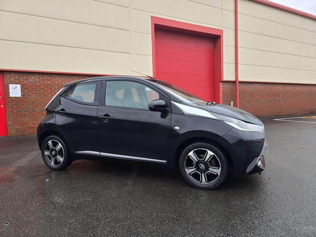 2015 Toyota AYGO 1.0 VVT-i x-clusiv 5d
