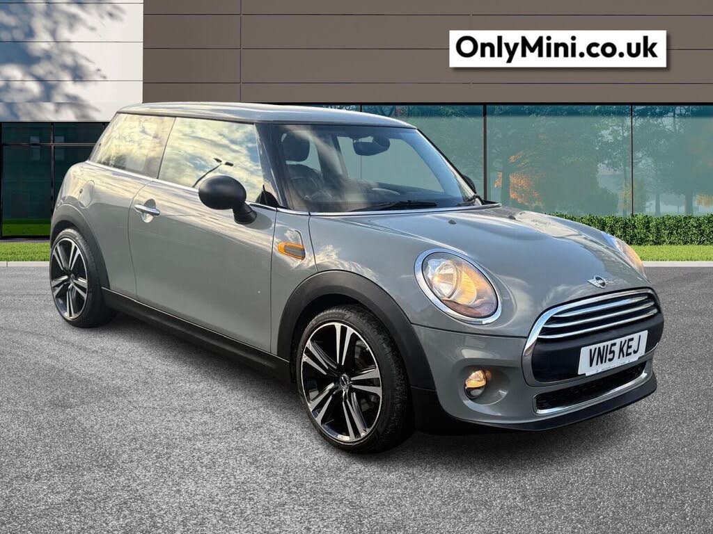 2015 MINI Mini 1.2 One (Media XL)(s/s) 3d