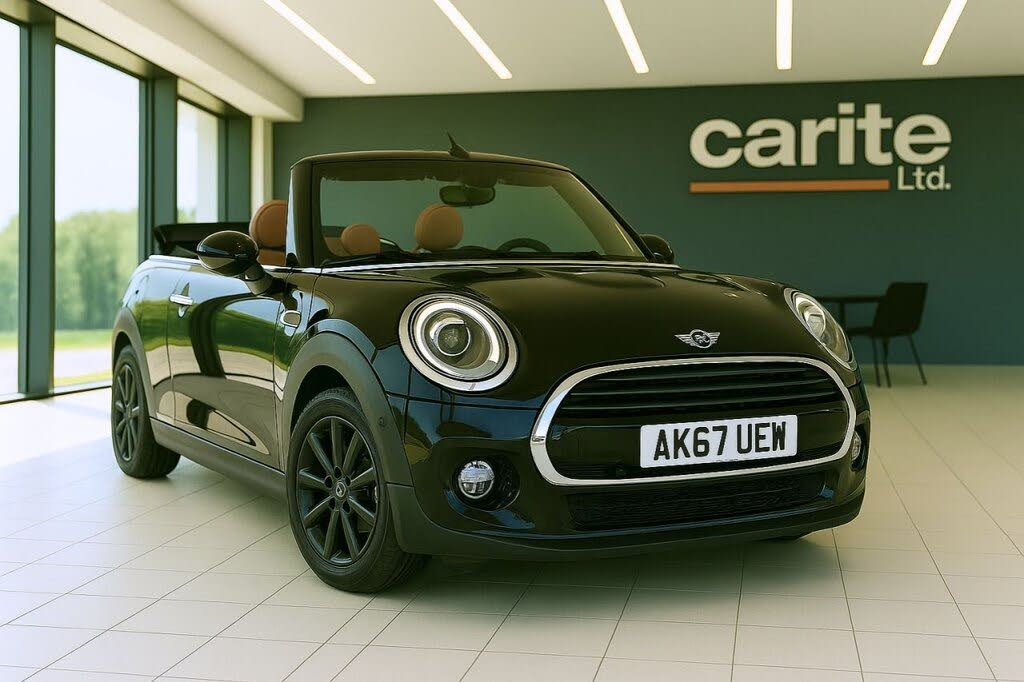 2018 MINI Mini 1.5 Cooper (s/s) Convertible 2d Auto
