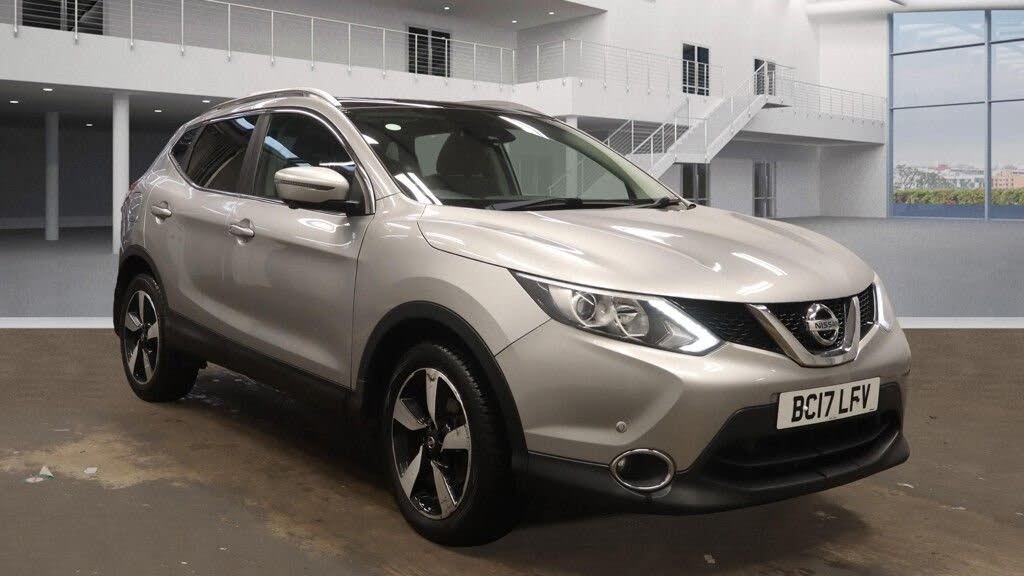 2017 Nissan Qashqai 1.5dCi N-Connecta (99g)