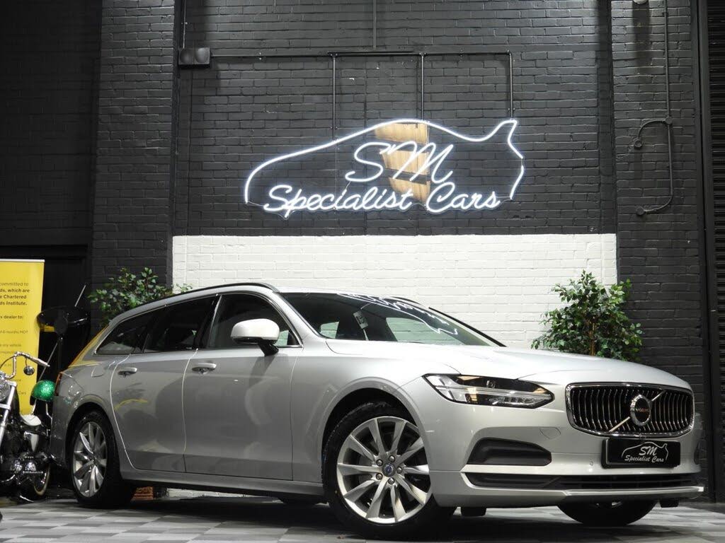 2022 Volvo V90 2.0TD B4 Momentum