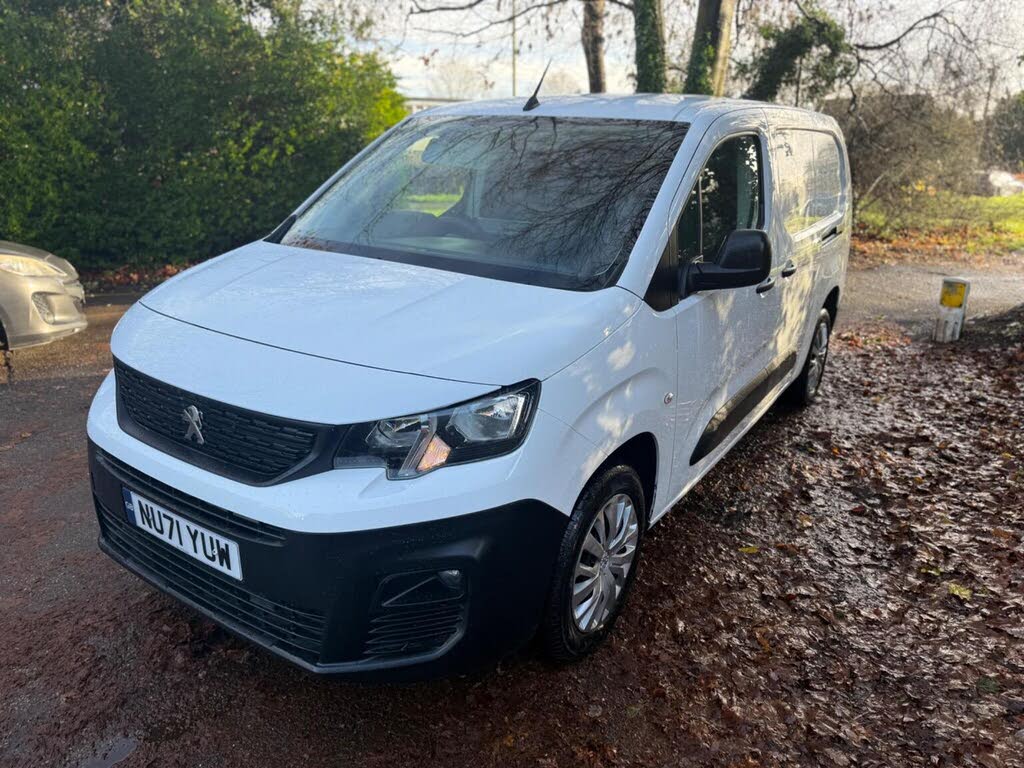 2021 Peugeot Partner 1.5 BlueHDi 950 Professional Premium (100PS)(Eu6d)