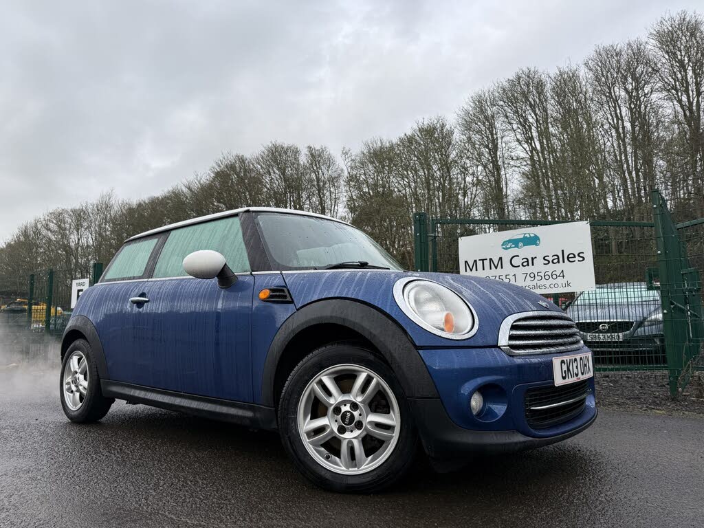 2013 MINI Mini 1.6 Cooper (122bhp) (Sport Chili) Hatchback 3d