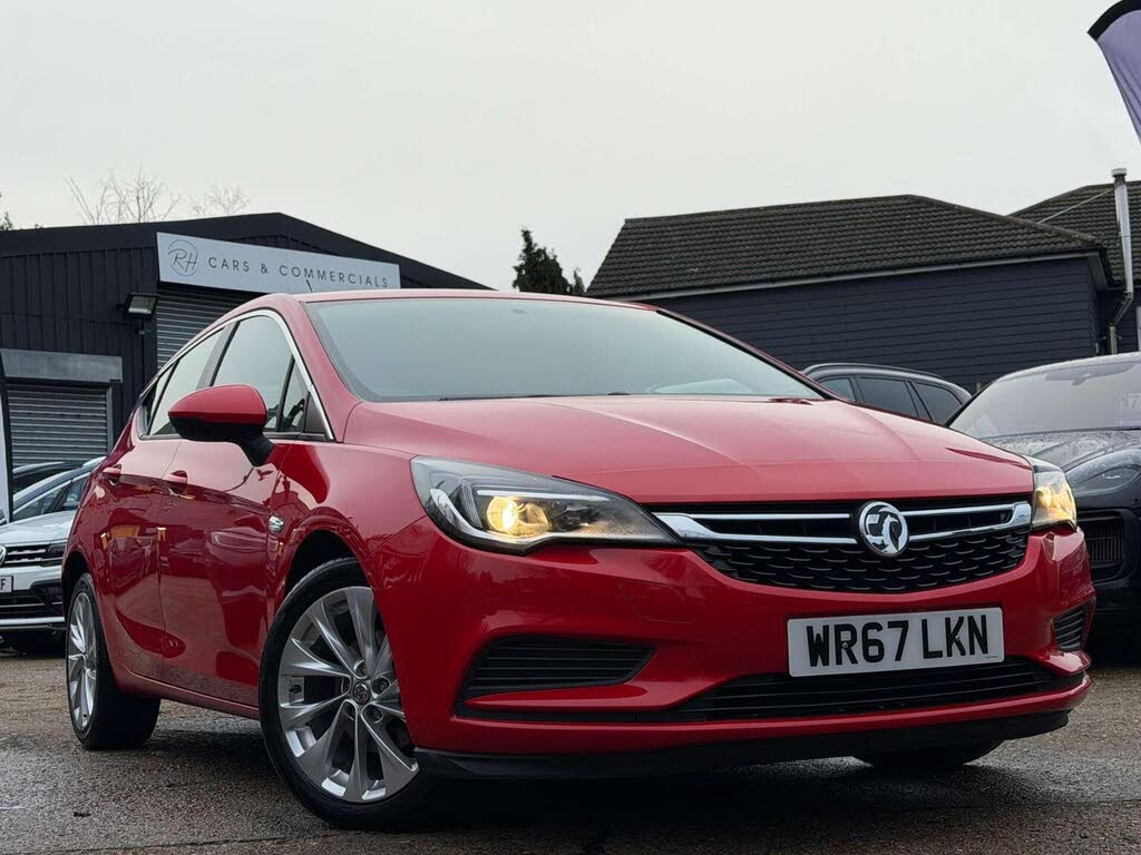 2017 Vauxhall Astra 1.4i 16v Turbo Design (125ps) Hatchback