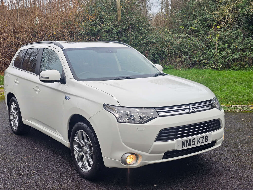 2015 Mitsubishi Outlander 2.0 GX4h PHEV