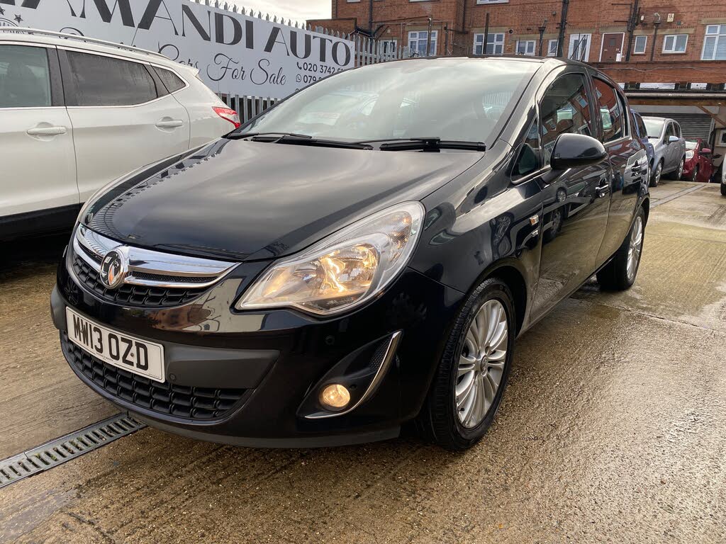 2013 Vauxhall Corsa 1.4 SE (100ps) (a/c) 5d 1398cc auto