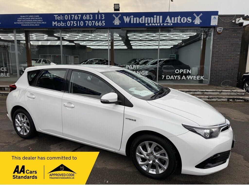 2016 Toyota Auris 1.8 VVT-i HSD Icon Hatchback