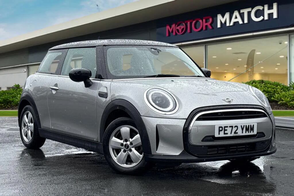 2022 MINI Mini 1.5 Cooper Classic (Premium) Hatchback 3d Auto