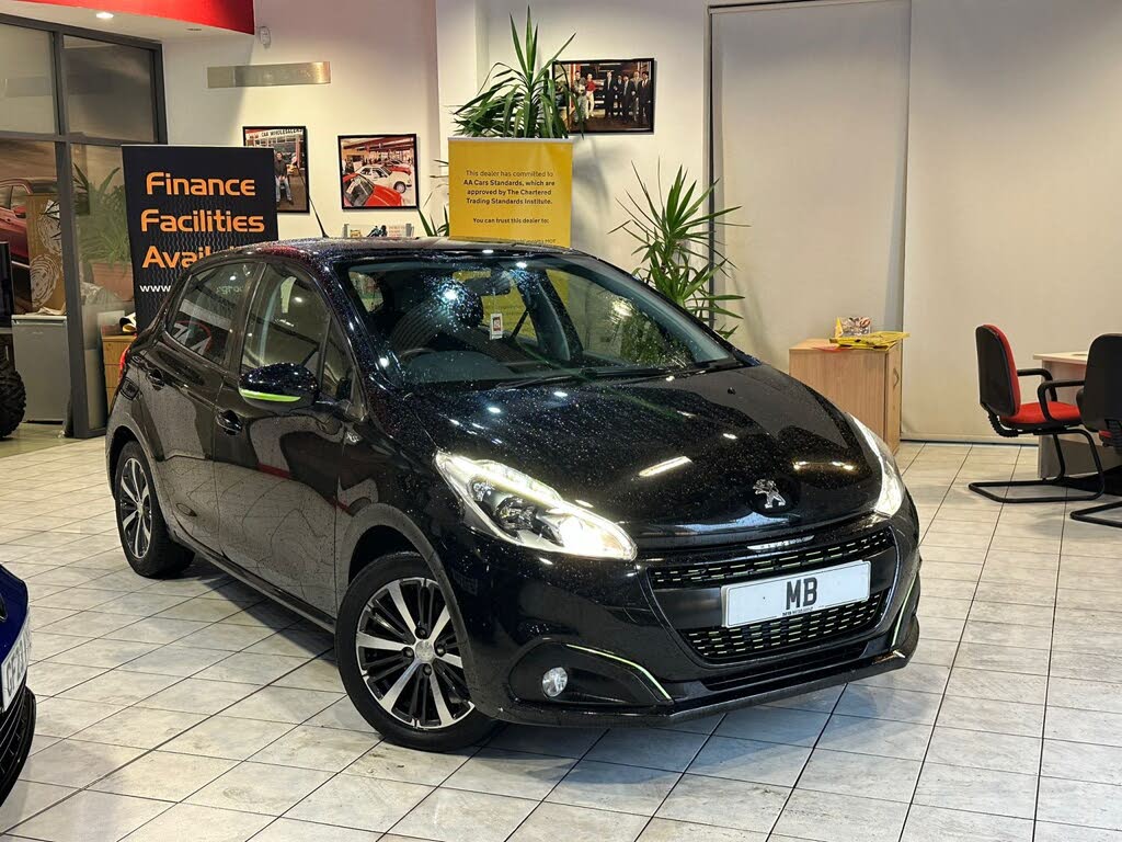 2016 Peugeot 208 1.2 PureTech XS Lime 5d