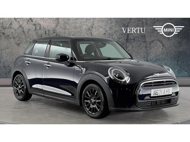 2021 MINI Mini 1.5 Cooper Classic Hatchback 5d