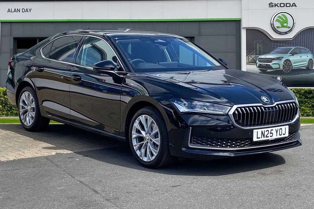 2025 Skoda Superb 1.5 TSI e-TEC SE L Hatchback