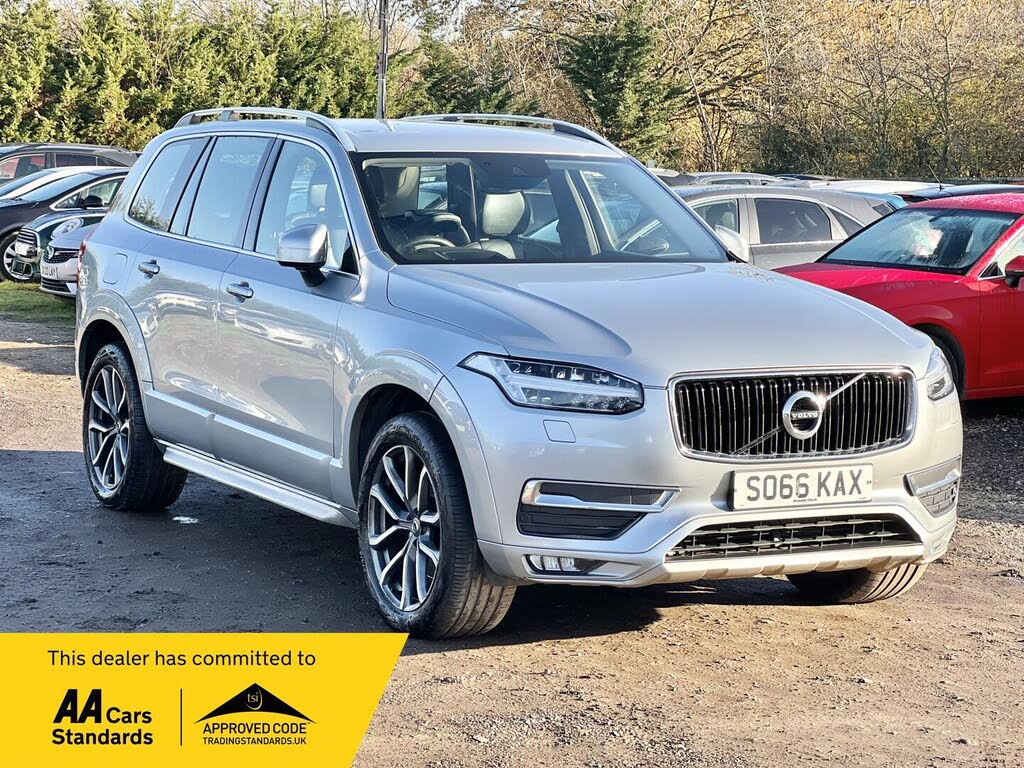 2016 Volvo XC90 2.0TD D5 Momentum