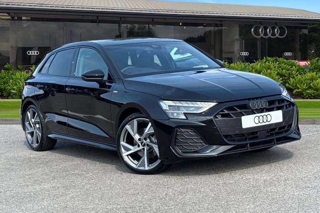 2025 Audi A3 1.5 35 TFSI Black Edition Sportback 5d