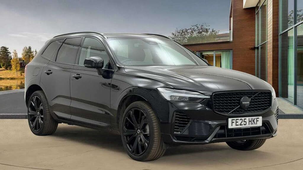 2025 Volvo XC60 2.0 T6 Plus Black Edition